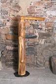'The ascia' (The axe) - Sculpture made of mulberry wood, single piece, no joints